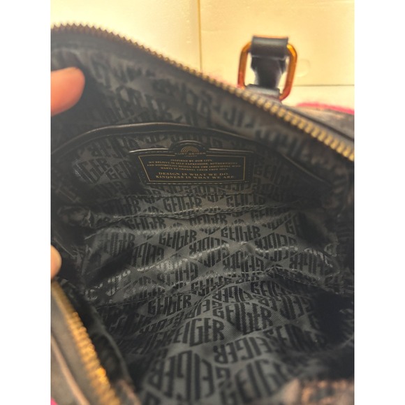 Kurt Geiger London Quilted Fuzzy Barrel Bag Pink Black Chain Strap - Picture 5 of 8